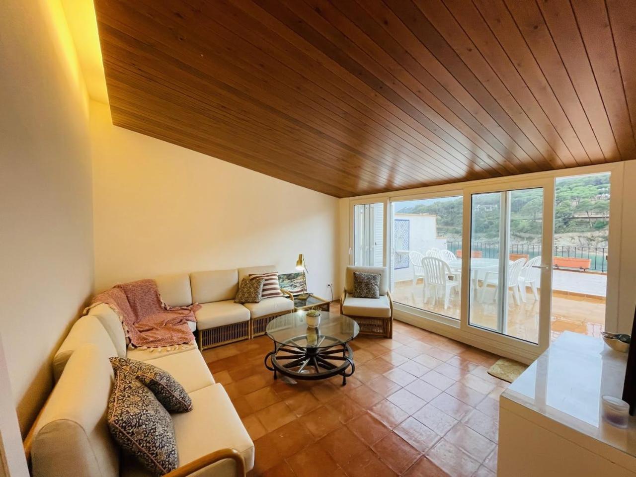 Апартаменти Tamariu Platja - Penthouse On Passeig Del Mar. Екстер'єр фото