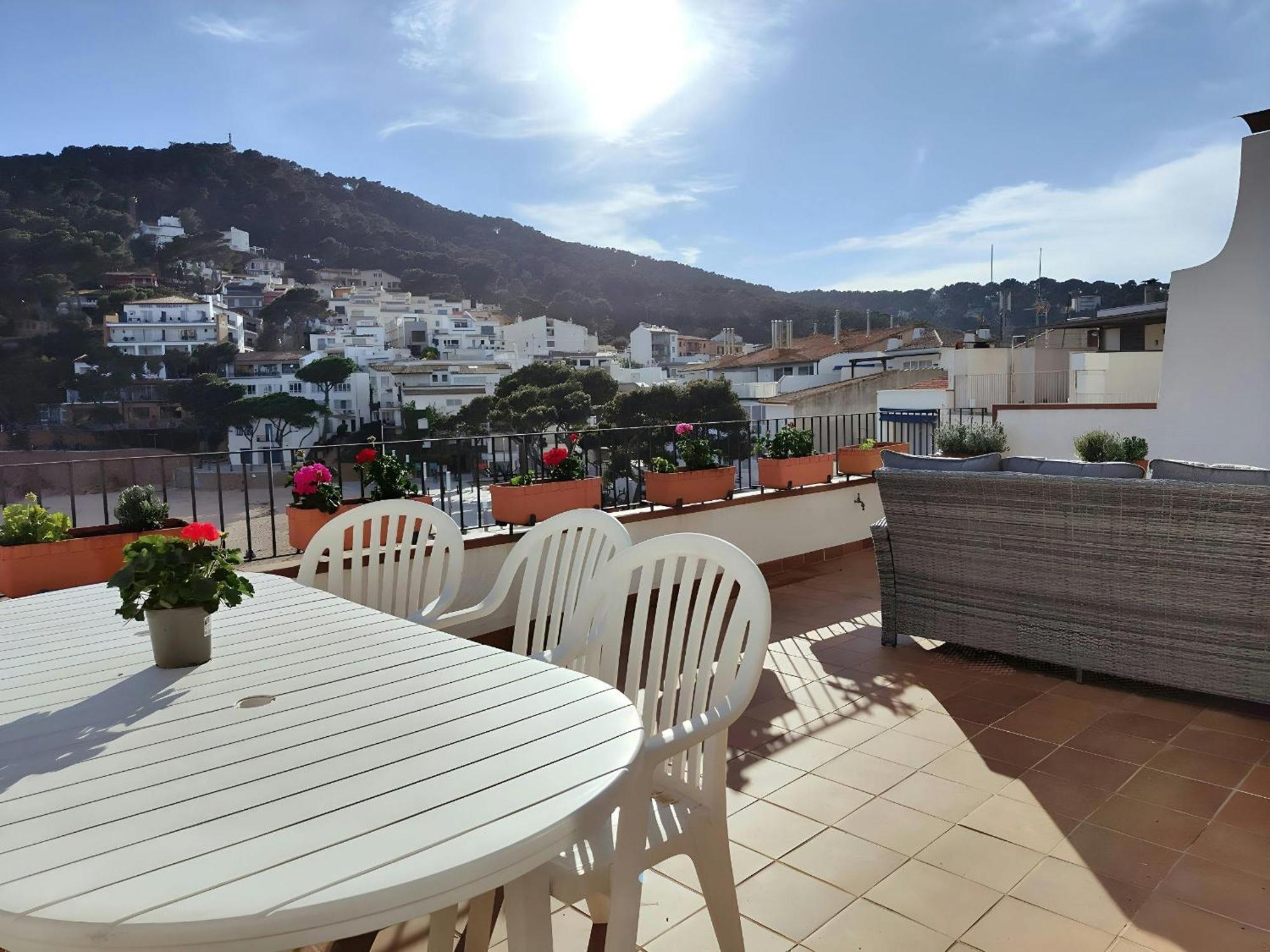 Апартаменти Tamariu Platja - Penthouse On Passeig Del Mar. Екстер'єр фото