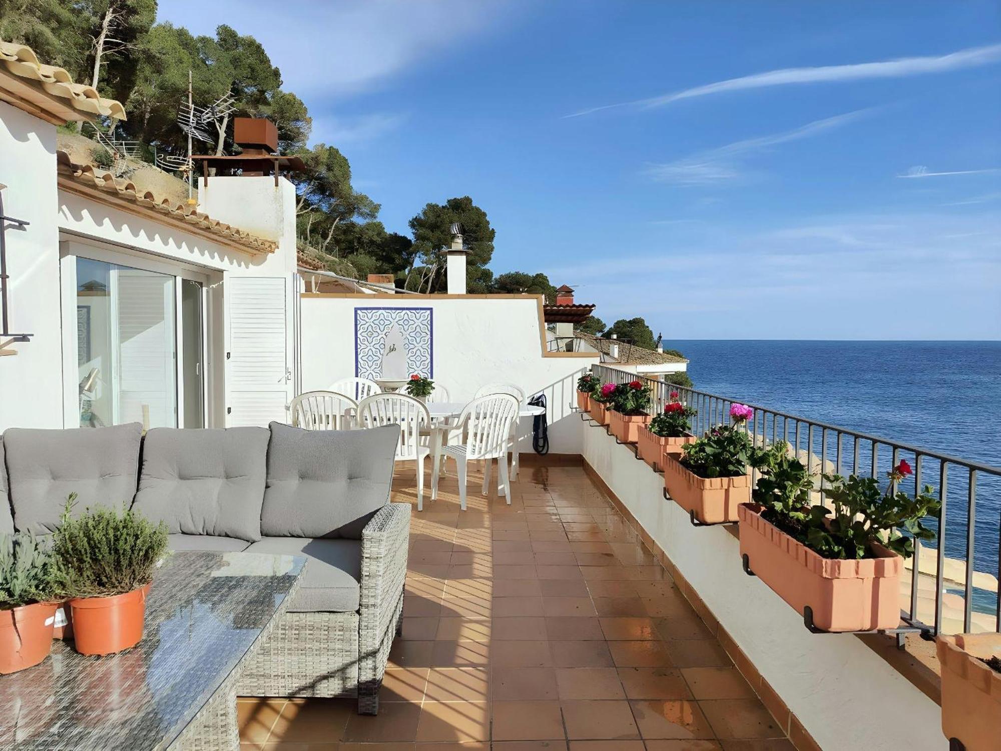 Апартаменти Tamariu Platja - Penthouse On Passeig Del Mar. Екстер'єр фото